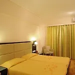 公寓式酒店 埃利亚公寓别墅酒店 4*