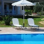 Lägenhetshotell Elea And 4*