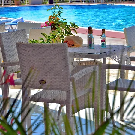 Elea And Hotel de apartamente 4*