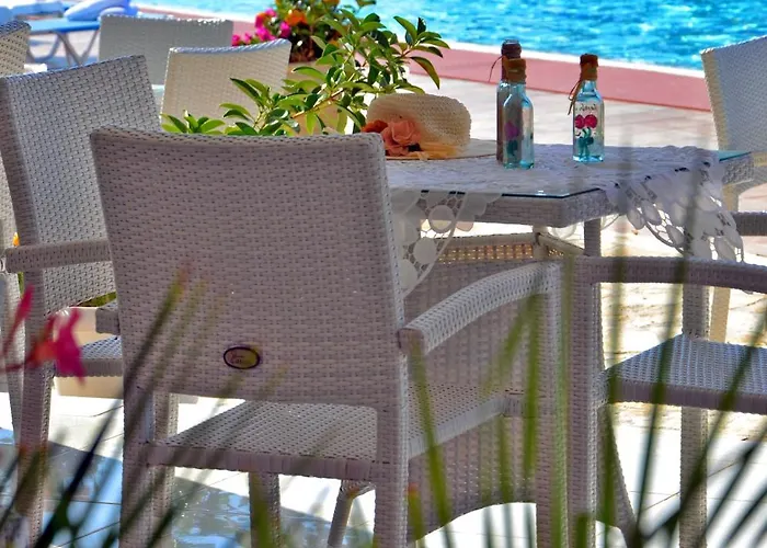 Elea And Ξενοδοχείο με διαμερίσματα 4*