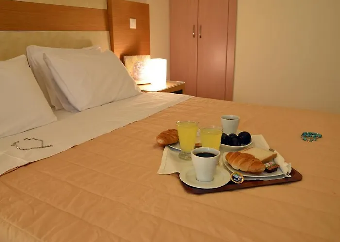 Elea And Ξενοδοχείο με διαμερίσματα Αργάσι