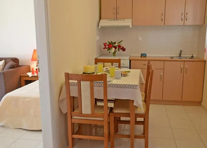 Elea And Ξενοδοχείο με διαμερίσματα