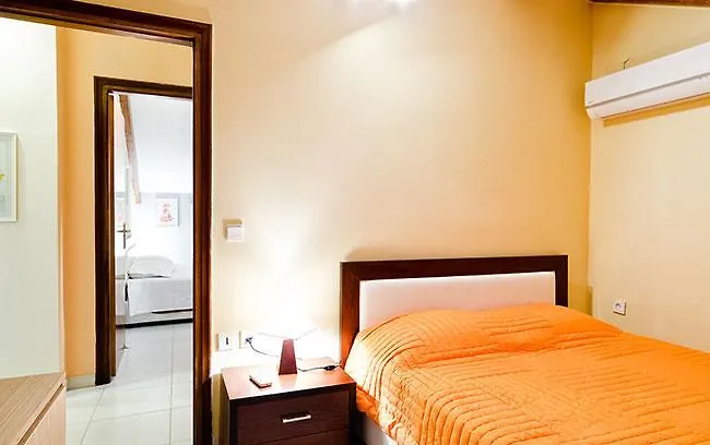 Elea And Αργάσι