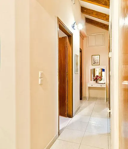 Elea And 4* Αργάσι