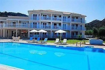 Elea And Apartahotel