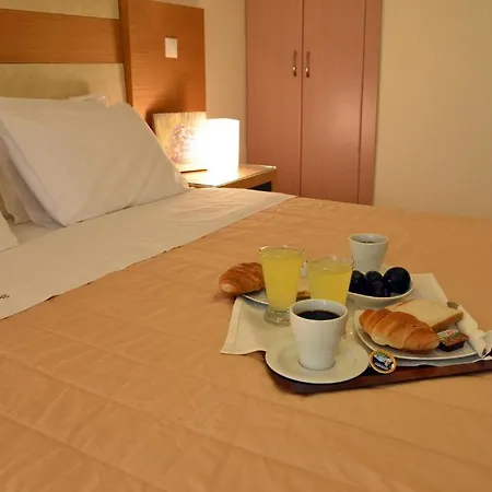 Elea And Apartahotel Argassi